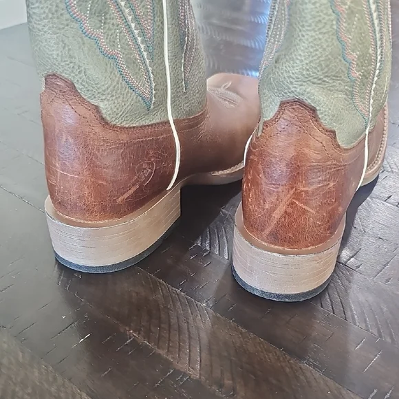 Ariat Brown and Green Leather Boots - Picture 5 of 15